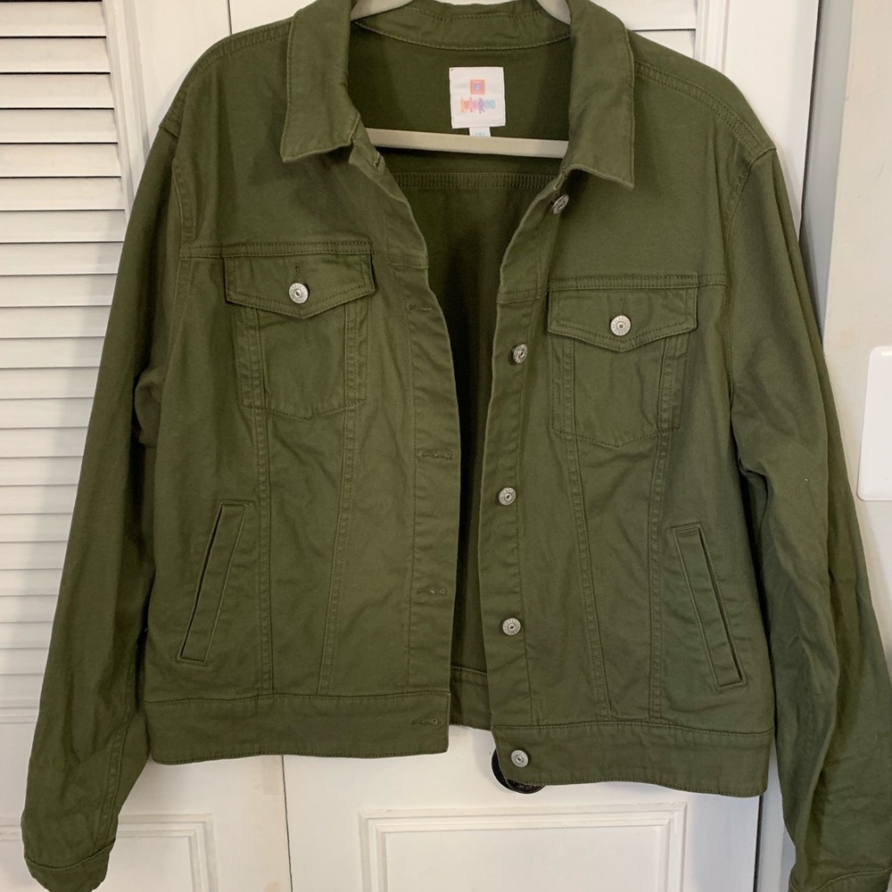 EUC LuLaRoe Harvey Jacket 2XL